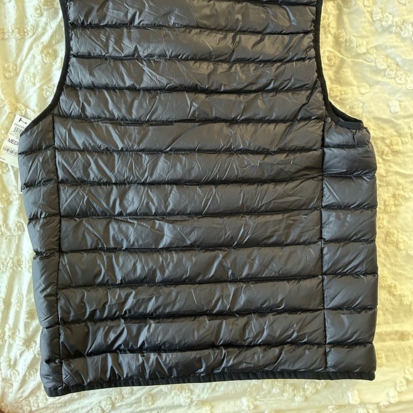Club Room Men’s down vest - Picture 4 of 5